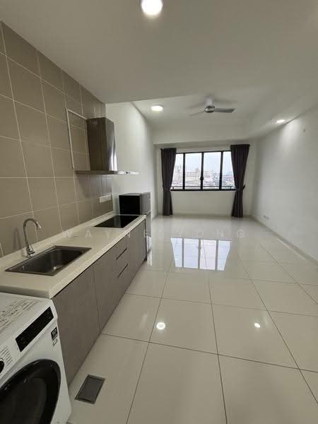Service Residence for Rent at Icon Residenz 2 @ Icon City - Wayne Yong - Kitchen - PropertyGuru.com.my