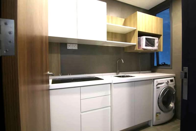 Condominium for Sale at The Fennel - Yu Kelwis - Kitchen - PropertyGuru.com.my