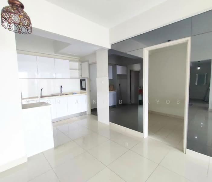 Service Residence for Sale at Hillpark Residence - Noor Aini Bt Ayob - Kitchen - PropertyGuru.com.my