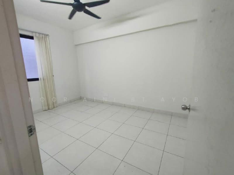 Service Residence for Sale at Hillpark Residence - Noor Aini Bt Ayob - Interior - PropertyGuru.com.my