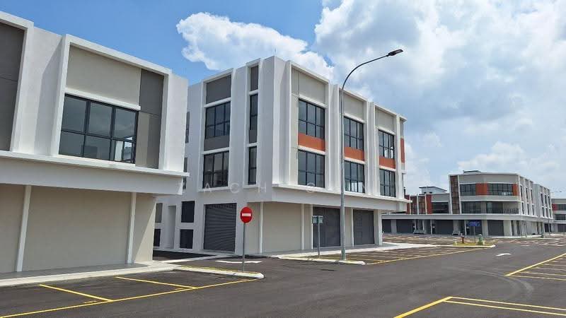 Kedai untuk Disewa di Kota Kemuning (Shah Alam) - Zach Gan - PropertyGuru.com.my