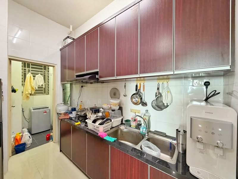 Condominium for Sale at Boulevard Condominium (BLVD) - Gary Goh - Kitchen - PropertyGuru.com.my