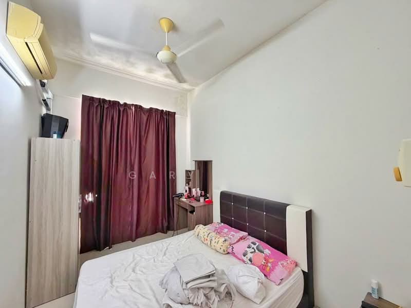 Condominium for Sale at Boulevard Condominium (BLVD) - Gary Goh - Bedroom - PropertyGuru.com.my