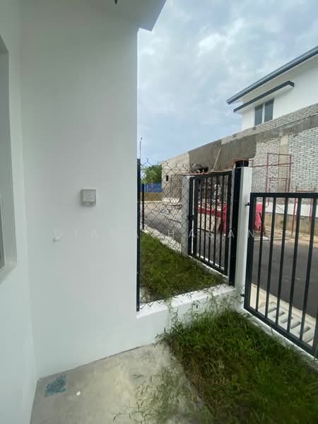 2-storey Terraced House for Rent in Nilai Impian (Nilai) - Diana Hasan - Exterior - PropertyGuru.com.my