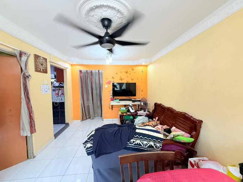 Flat for Sale at Pangsapuri Cheras 4E - Noor Aini Bt Ayob - Living Room - PropertyGuru.com.my