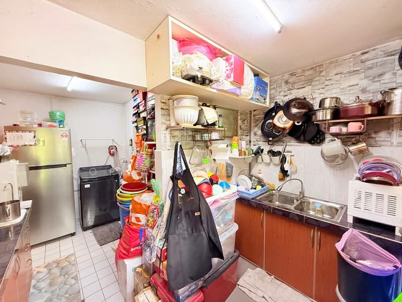 Flat for Sale at Pangsapuri Cheras 4E - Noor Aini Bt Ayob - Kitchen - PropertyGuru.com.my