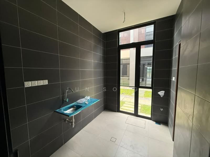 Rumah Teres 2-Tingkat untuk Dijual di Puteri Harbour (Iskandar Puteri (Nusajaya)) - Jun Song - Kitchen - PropertyGuru.com.my