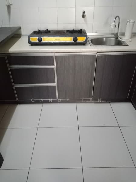 Servis Apartment untuk Dijual di Domain 3 @ NeoCyber - Candy Tan - Kitchen - PropertyGuru.com.my