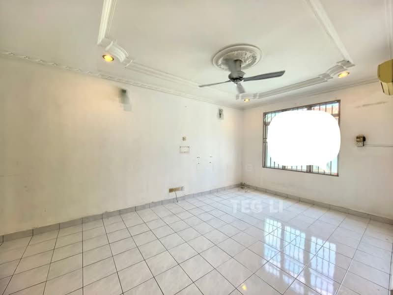 Rumah Teres 2 Tingkat untuk Dijual di Kota Kemuning (Shah Alam) - Jim Ling - Living Room - PropertyGuru.com.my