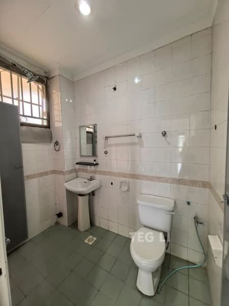 Rumah Teres 2 Tingkat untuk Dijual di Kota Kemuning (Shah Alam) - Jim Ling - Bathroom - PropertyGuru.com.my