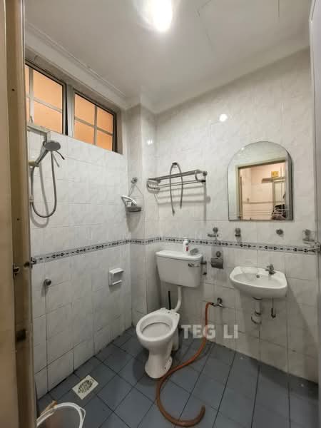 Rumah Teres 2 Tingkat untuk Dijual di Kota Kemuning (Shah Alam) - Jim Ling - Bathroom - PropertyGuru.com.my