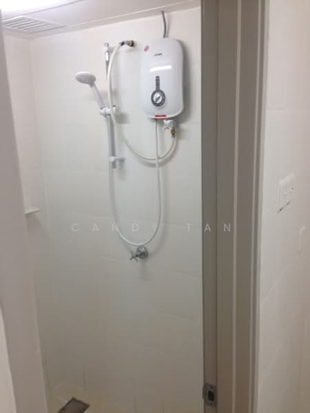 Servis Apartment untuk Dijual di Domain 4 @ NeoCyber - Candy Tan - Bathroom - PropertyGuru.com.my