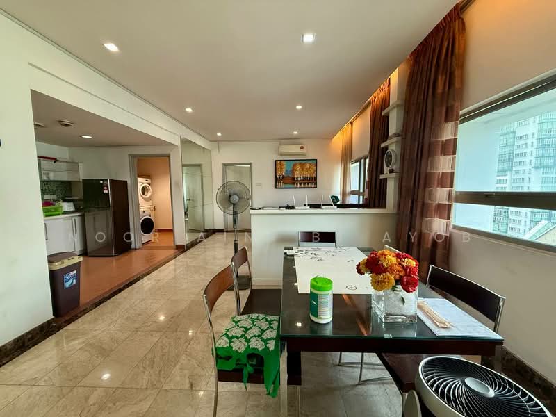 Service Residence for Rent at Crown Regency - Noor Aini Bt Ayob - Kitchen - PropertyGuru.com.my