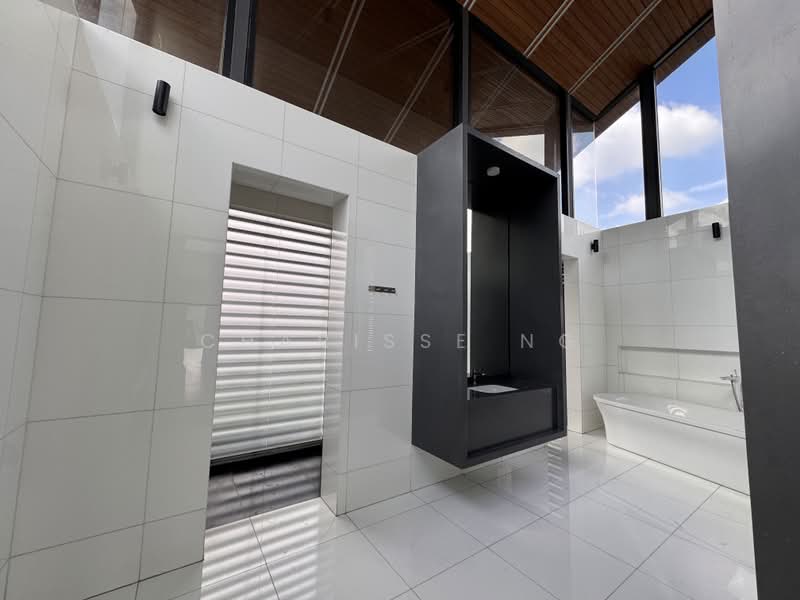 Bungalow for Sale in Bangsar (Kuala Lumpur) - Charisse Ng - Bathroom - PropertyGuru.com.my