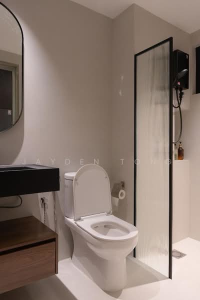 Service Residence for Sale at D'Vervain - Jayden Tong - Bathroom - PropertyGuru.com.my