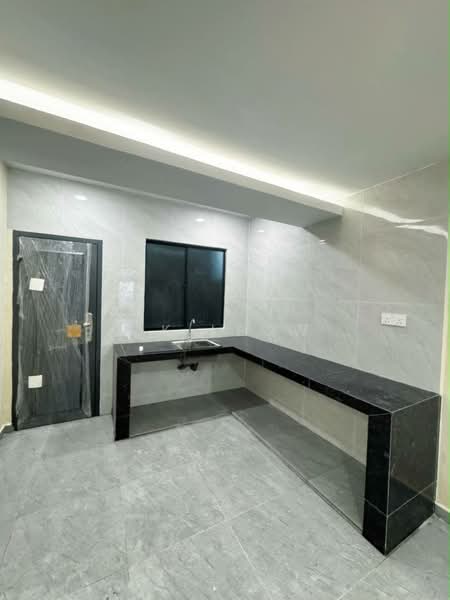 Rumah Teres 2 Tingkat untuk Dijual di Saleng (Senai) - Ck Leow - Kitchen - PropertyGuru.com.my
