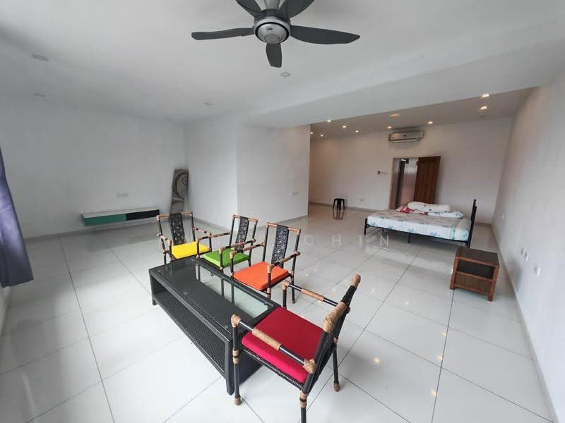 Semi-Detached House for Sale in Taman Mutiara Rini (Skudai) - Annie Chin - Living Room - PropertyGuru.com.my