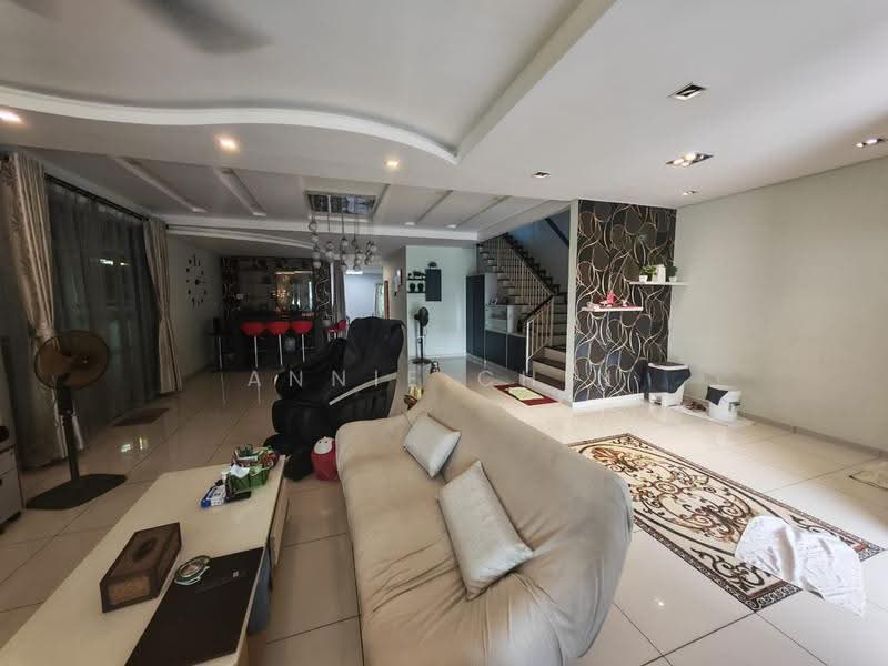 Semi-Detached House for Sale in Taman Mutiara Rini (Skudai) - Annie Chin - Living Room - PropertyGuru.com.my