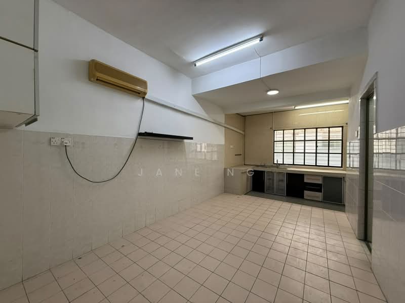 Rumah Teres 2 Tingkat untuk Dijual di Cheras (Selangor) - Jane Ng - Kitchen - PropertyGuru.com.my
