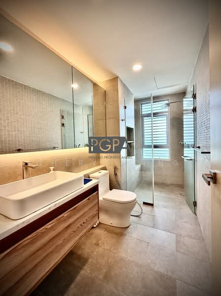 Condominium for Sale at 10 Island Resort - Cheryl Chng - Bathroom - PropertyGuru.com.my