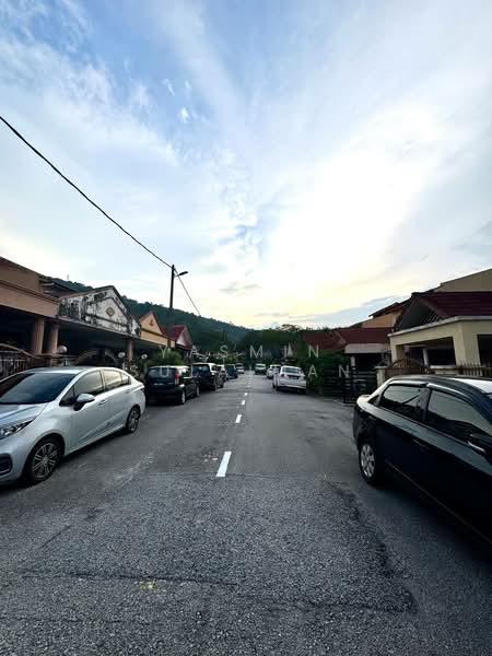Rumah Teres untuk Dijual di Lembah Keramat (Ulu Kelang) - Yasmin Sulaiman - Exterior - PropertyGuru.com.my