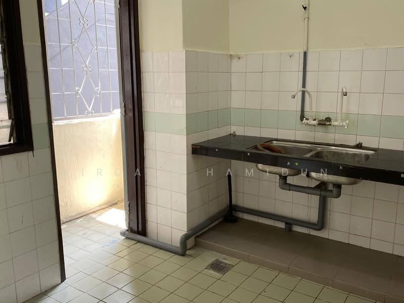 Apartment for Sale at Pelangi Court - Firdaus Hamidun - PropertyGuru.com.my