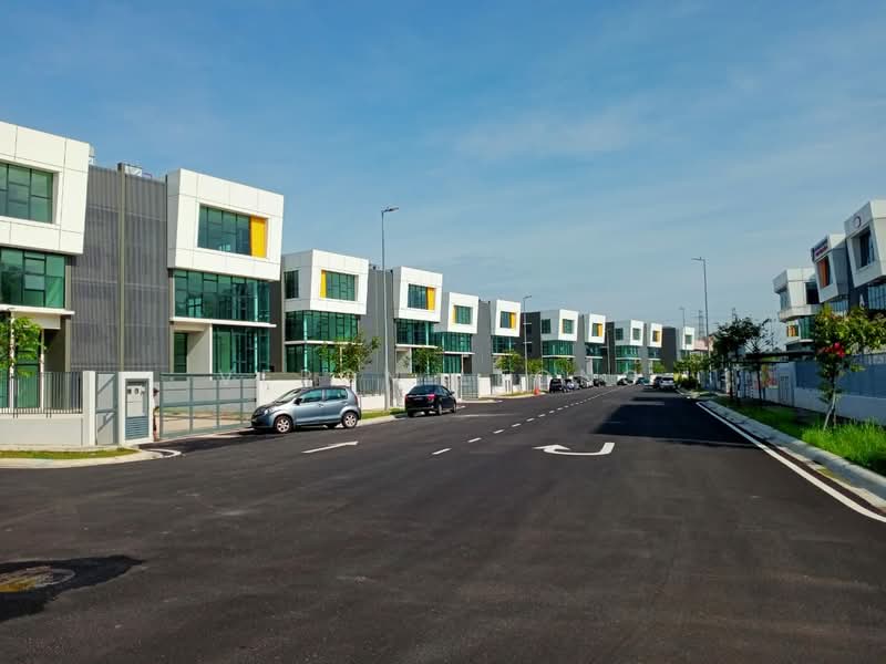Semi-D Factory for Sale in Rawang (Selangor) - Veron Leong - Exterior - PropertyGuru.com.my