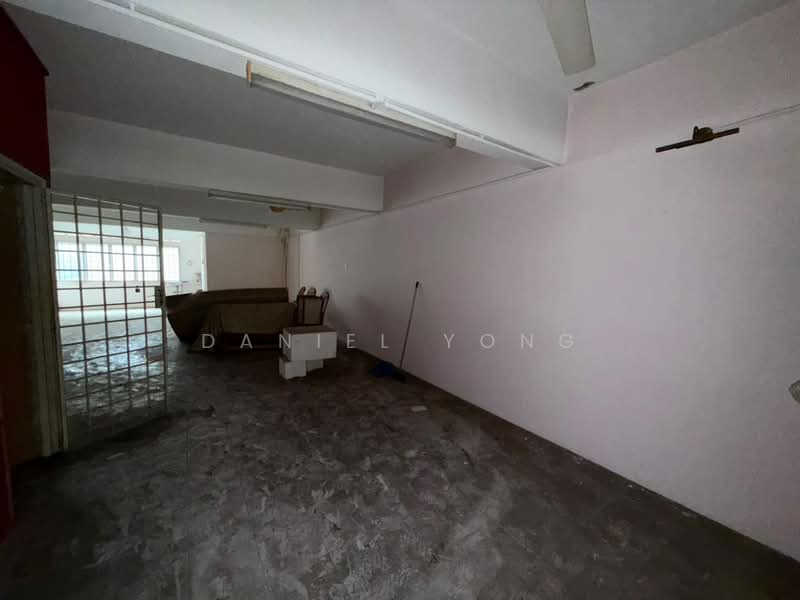 Shop for Sale in Taman Masai (Masai) - Daniel Yong - Interior - PropertyGuru.com.my