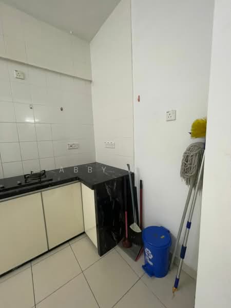 Kondominium untuk Disewa di One Foresta - Abby Woo - Kitchen - PropertyGuru.com.my