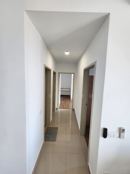 Servis Apartment untuk Disewa di Residensi Ava @ Kiara Bay - Jayden Chong - Corridor - PropertyGuru.com.my
