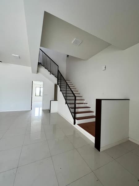 Semi-Detached House for Sale in Bandar Seri Coalfields (Sungai Buloh) - Ken Lai - PropertyGuru.com.my