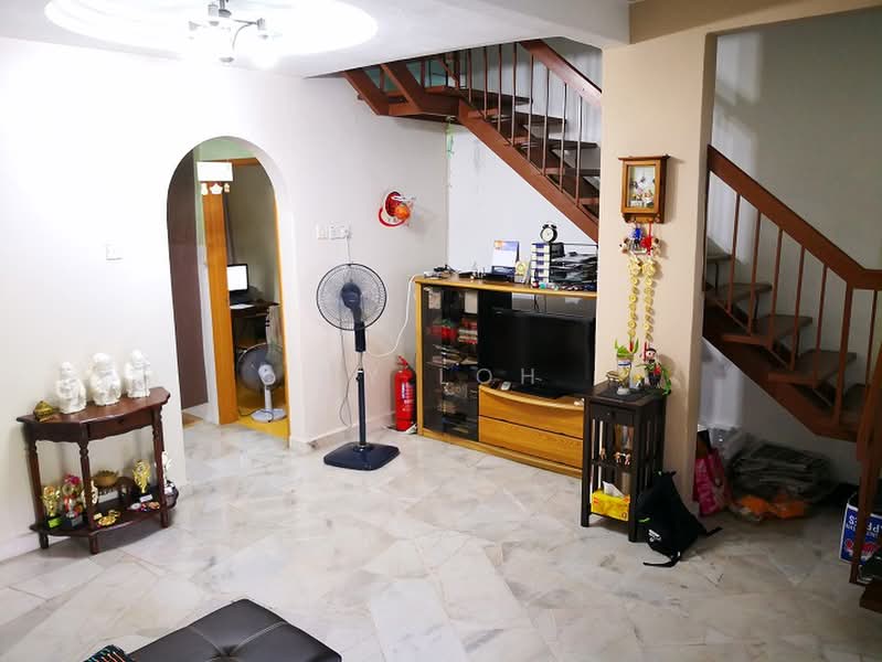 2-storey Terraced House for Sale in Bandar Baru Selayang Fasa 2a (Selayang) - MY Loh - Living Room - PropertyGuru.com.my