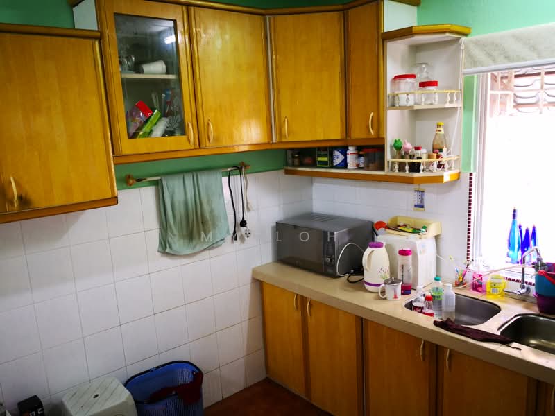2-storey Terraced House for Sale in Bandar Baru Selayang Fasa 2a (Selayang) - MY Loh - Kitchen - PropertyGuru.com.my