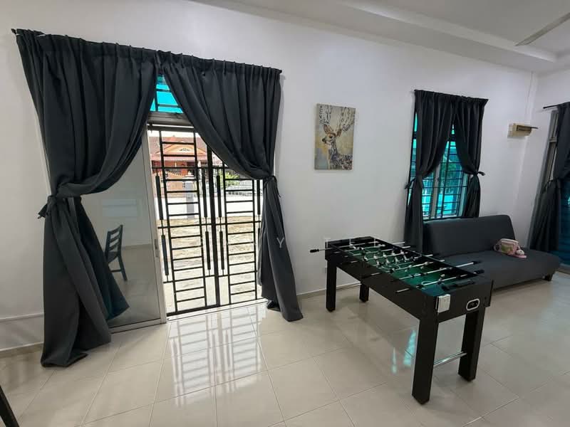 Rumah Teres 1 Tingkat untuk Disewa di Taman Nusa Bestari (Iskandar Puteri (Nusajaya)) - Jenny Tee - Living Room - PropertyGuru.com.my