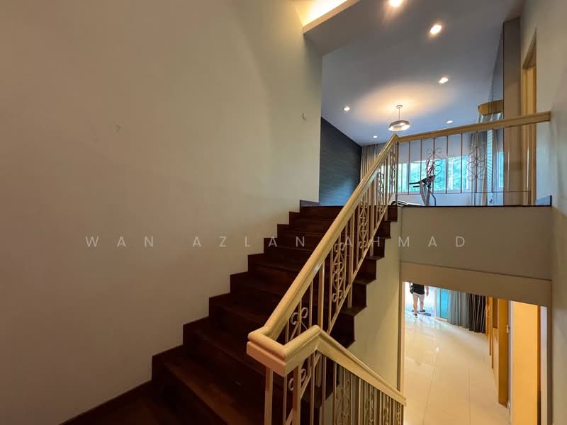 Rumah Berkembar untuk Dijual di Sultan Abdul Aziz Shah Golf & Country Club (Shah Alam) - Wan Azlan Ahmad - PropertyGuru.com.my