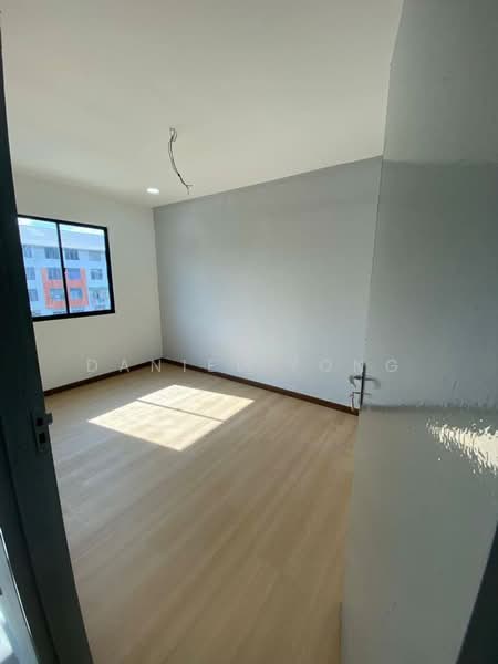 Flat for Sale at Taman Putri Kulai - Daniel Yong - Interior - PropertyGuru.com.my