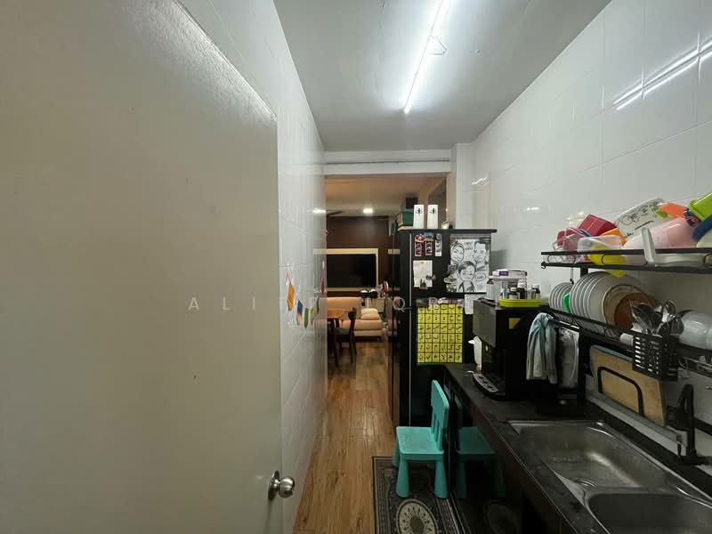Pangsapuri untuk Dijual di Pangsapuri Akasia (Bandar Botanic) - Aliff Iqbal - Kitchen - PropertyGuru.com.my