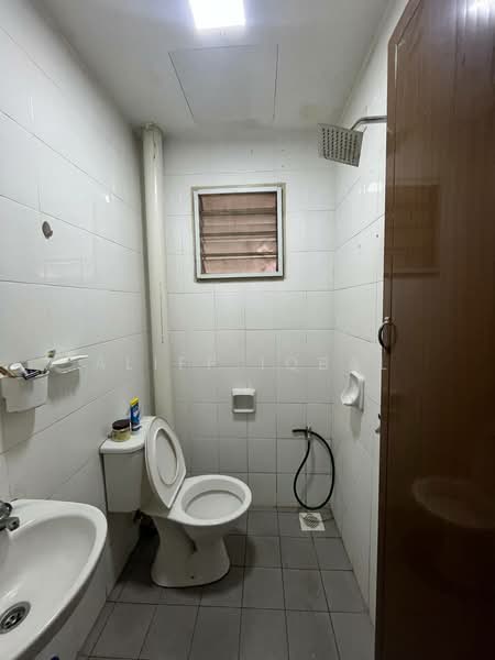 Pangsapuri untuk Dijual di Pangsapuri Akasia (Bandar Botanic) - Aliff Iqbal - PropertyGuru.com.my