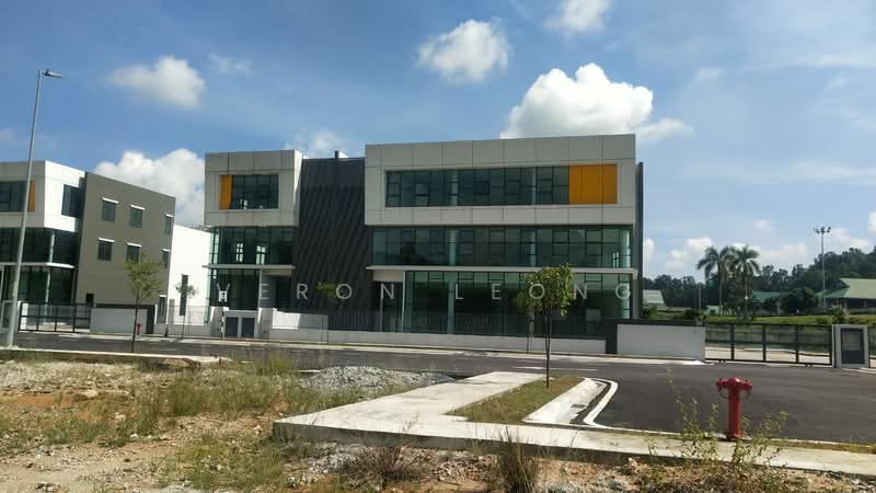 Semi-D Factory for Rent in Rawang (Selangor) - Veron Leong - Exterior - PropertyGuru.com.my