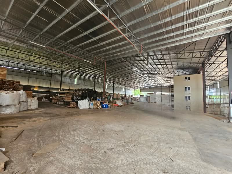 Gudang untuk Disewa di Bukit Beruang (Bukit Baru) - Anne Lim - PropertyGuru.com.my