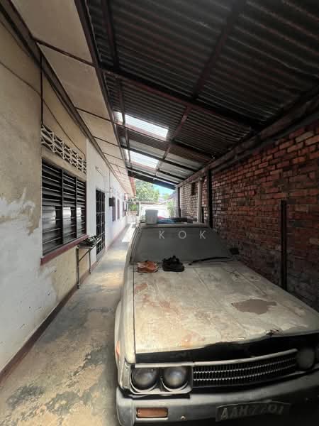 Bungalow for Sale in Kampung Simee (Ipoh) - SK Kok - PropertyGuru.com.my