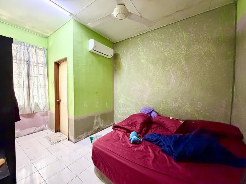 1-storey Terraced House for Sale in Bandar Saujana Putra (Tanjong Duabelas) - Wan Azlan Ahmad - PropertyGuru.com.my