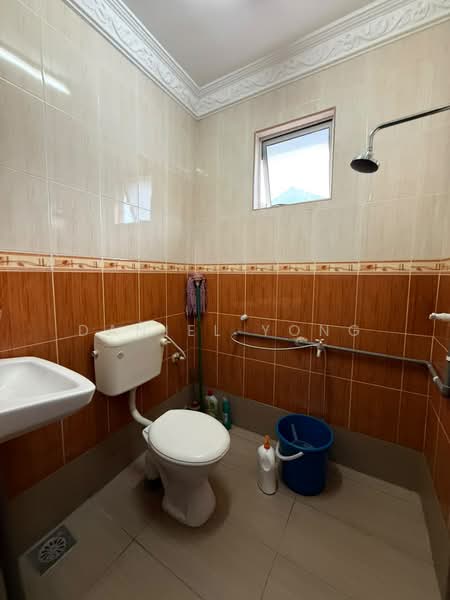 Rumah Teres 2 Tingkat untuk Dijual di Bukit Indah (Iskandar Puteri (Nusajaya)) - Daniel Yong - Bathroom - PropertyGuru.com.my