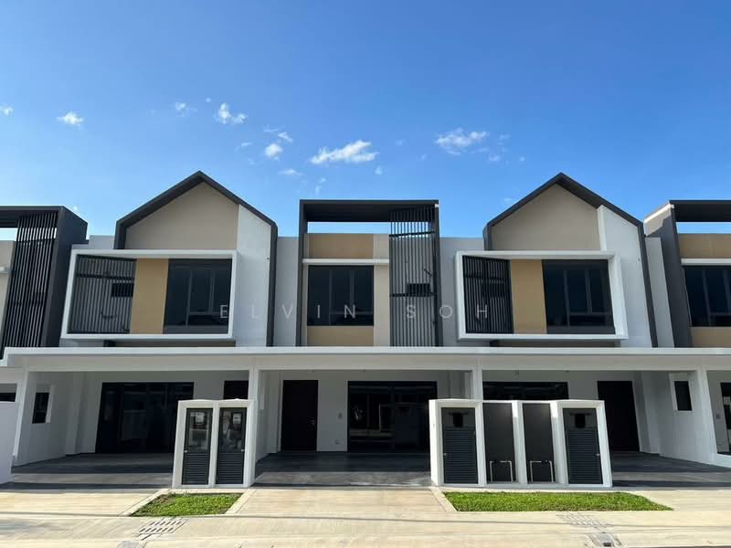 2-storey Terraced House for Sale in Bandar Gamuda Gardens (Rawang) - Elvin Soh - Exterior - PropertyGuru.com.my