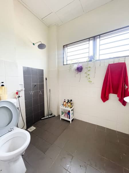 2-storey Terraced House for Sale in Alam Suria (Puncak Alam) - Wan Azlan Ahmad - PropertyGuru.com.my