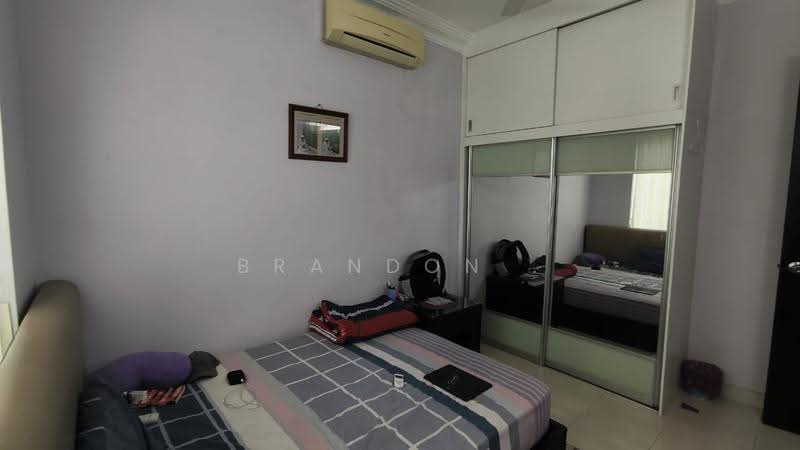 Condominium for Sale at Riana Green East - Brandon . - Bedroom - PropertyGuru.com.my