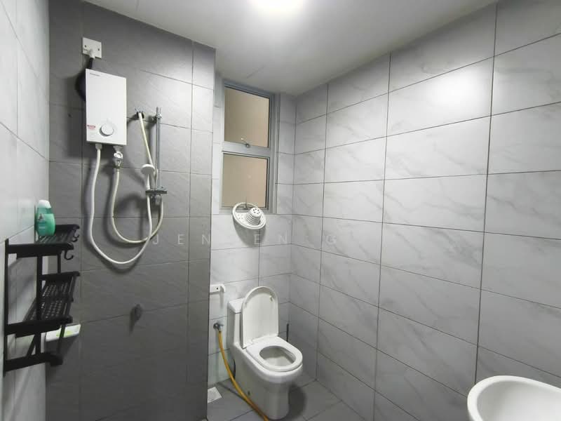 Servis Apartment untuk Disewa di SKS Habitat - Jensen Goh - Bathroom - PropertyGuru.com.my