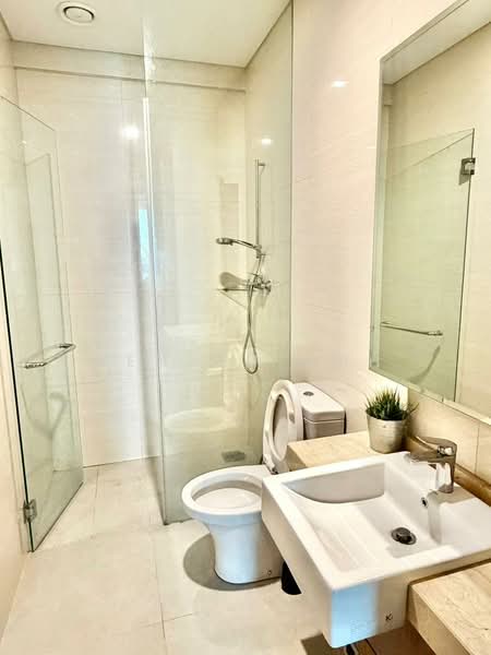 Service Residence for Rent at Puteri Cove Residences - Jensen Goh - Bathroom - PropertyGuru.com.my