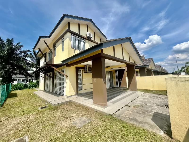 Rumah Berkembar untuk Dijual di Telok Panglima Garang (Selangor) - Yazila Sulaimi - Exterior - PropertyGuru.com.my