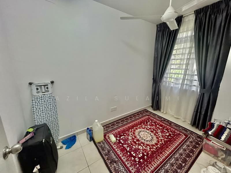Rumah Berkembar untuk Dijual di Telok Panglima Garang (Selangor) - Yazila Sulaimi - Bedroom - PropertyGuru.com.my